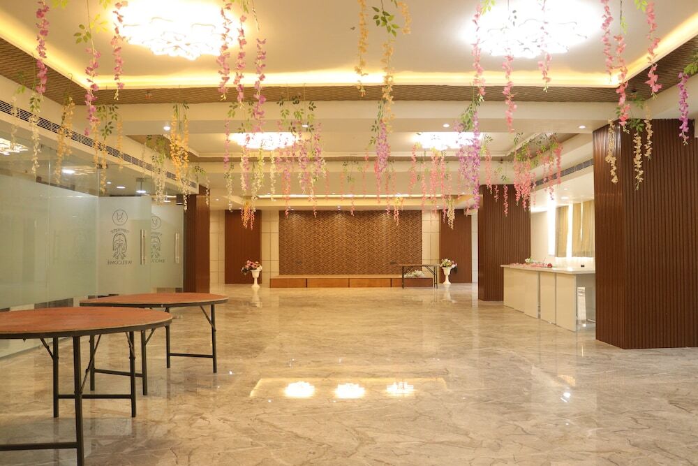 Гвалиор: Hotel Maxsun Gwalior