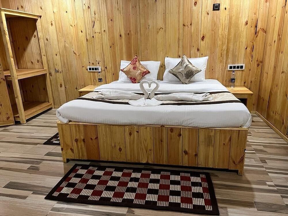 Турья: Village Camp Pench National Park