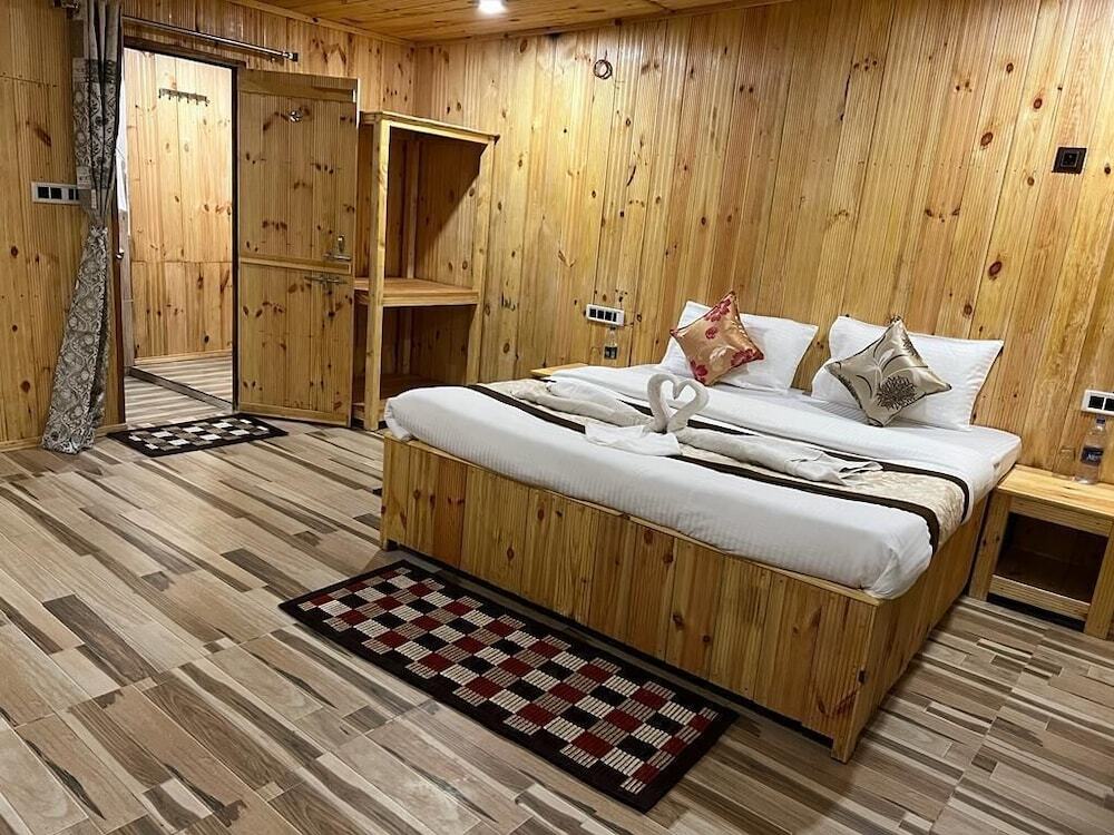 Турья: Village Camp Pench National Park