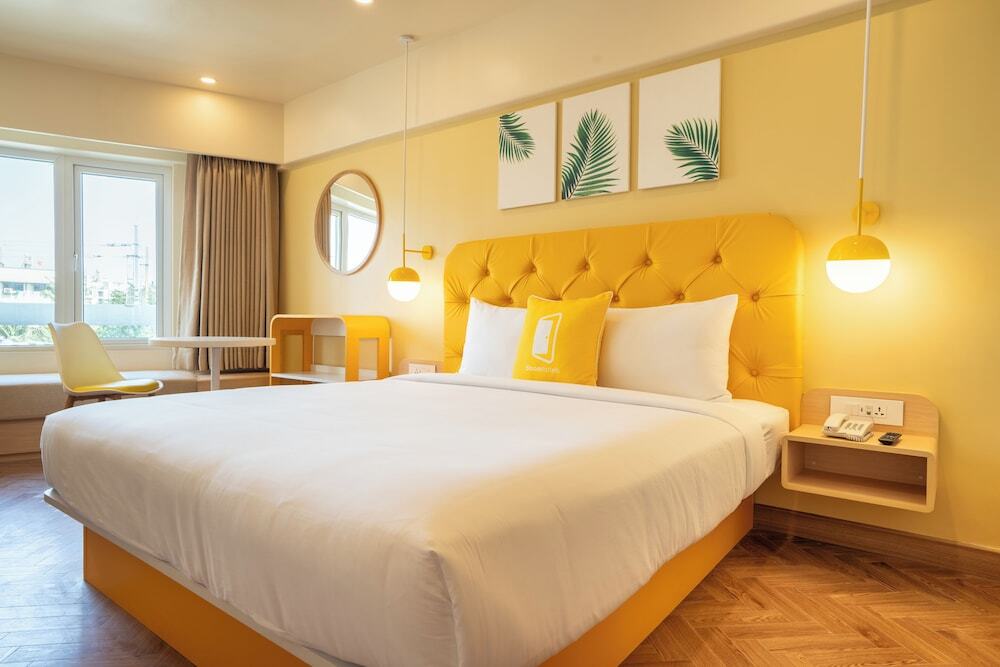 Мумбаи: Bloom Hub WEH Andheri