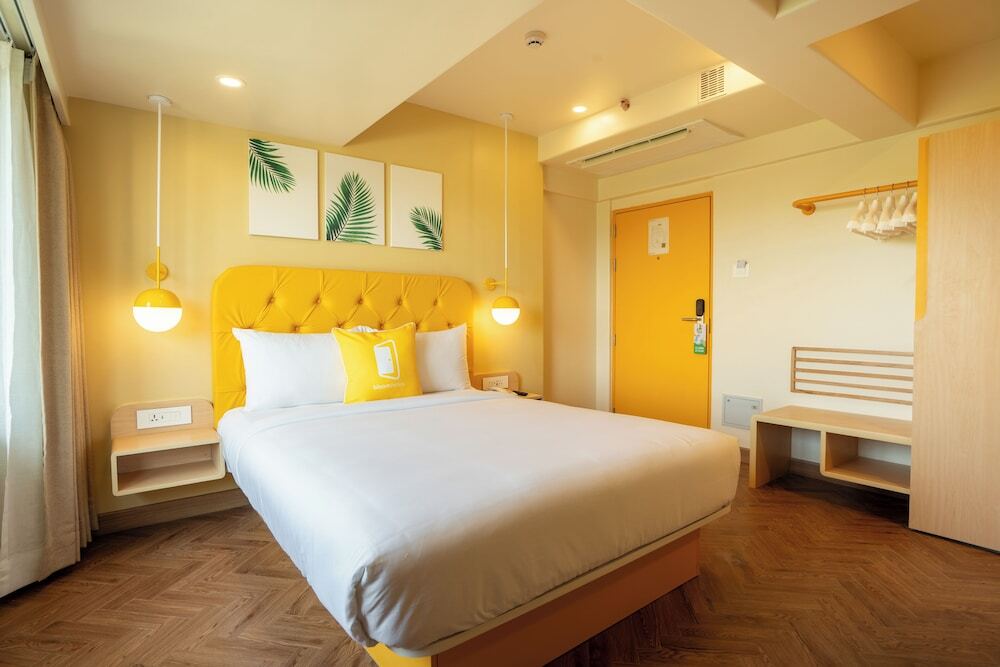 Мумбаи: Bloom Hub WEH Andheri