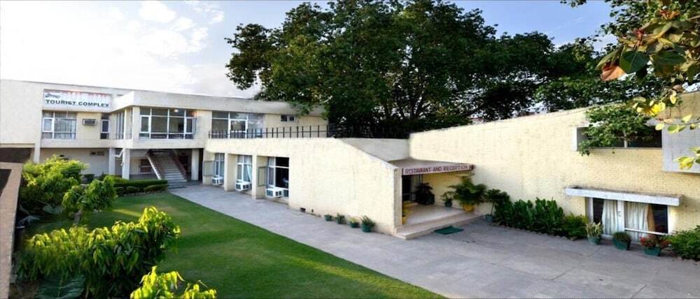 Джинд: Bulbul Tourist Complex Jind