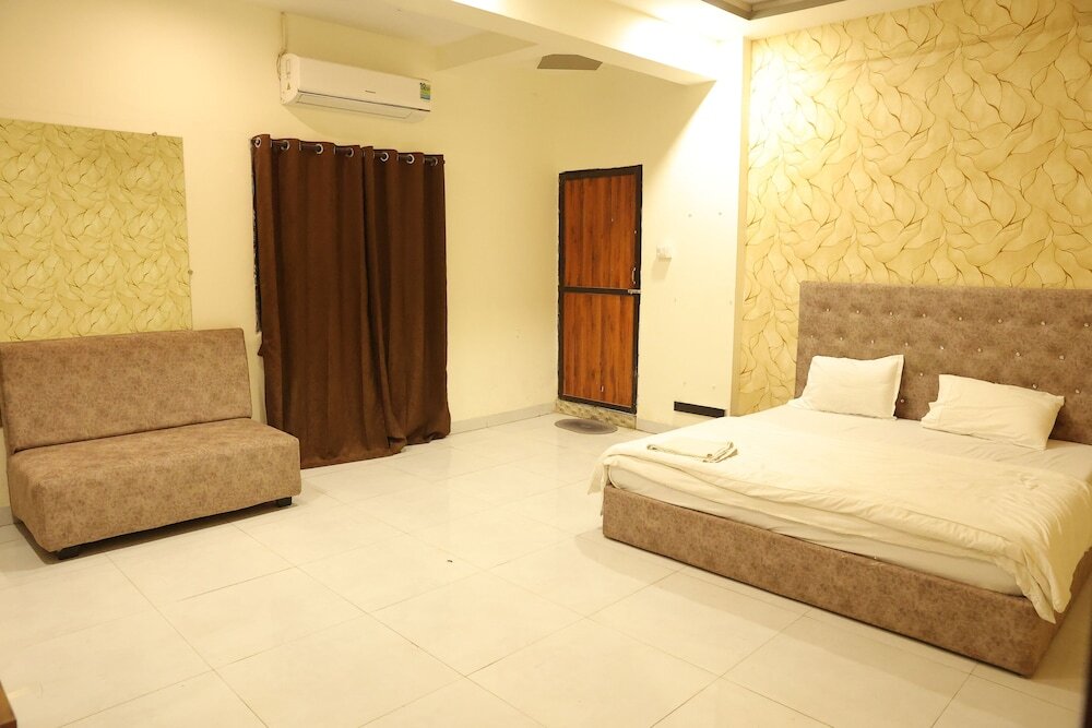 Удджайн: Hotel Gauransh