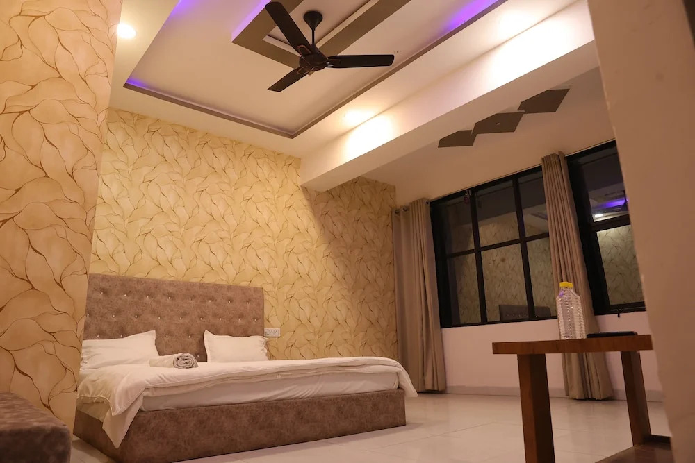 Удджайн: Hotel Gauransh