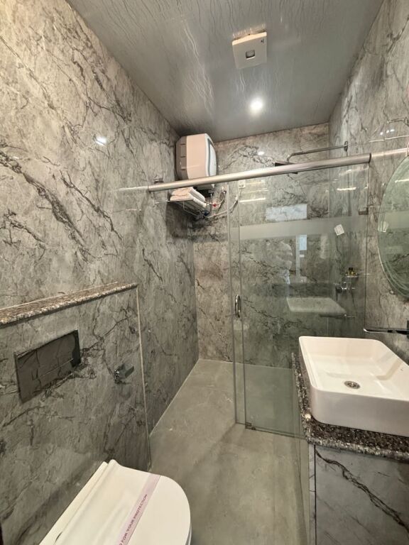 Наинитал: Hotel white inn