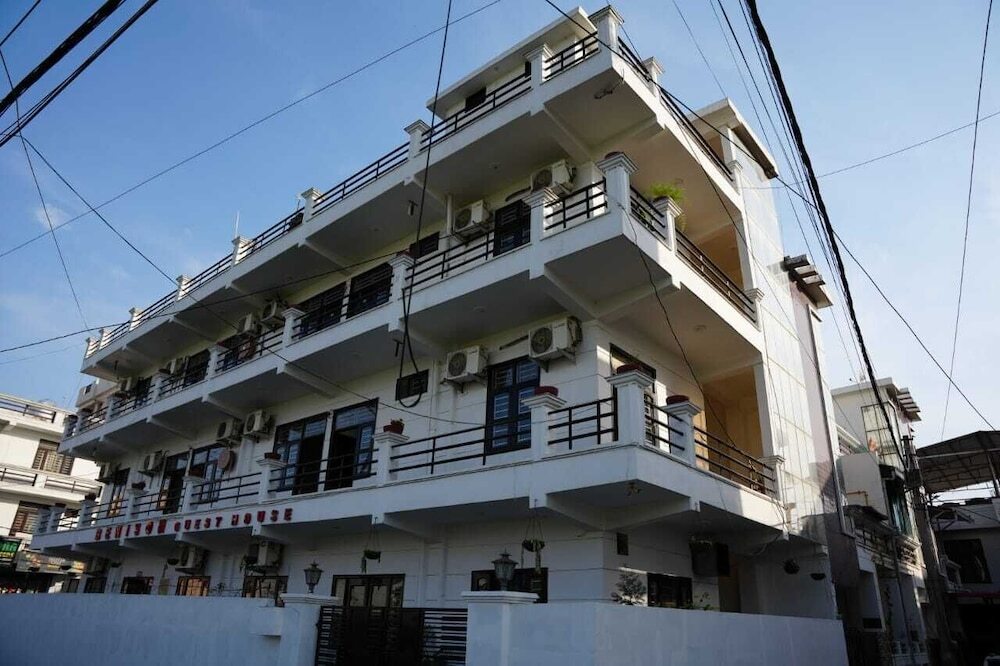 Дехрадун: Benison Guest House
