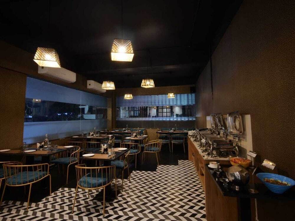 Бедагхат: Ankit Hotel by M Square