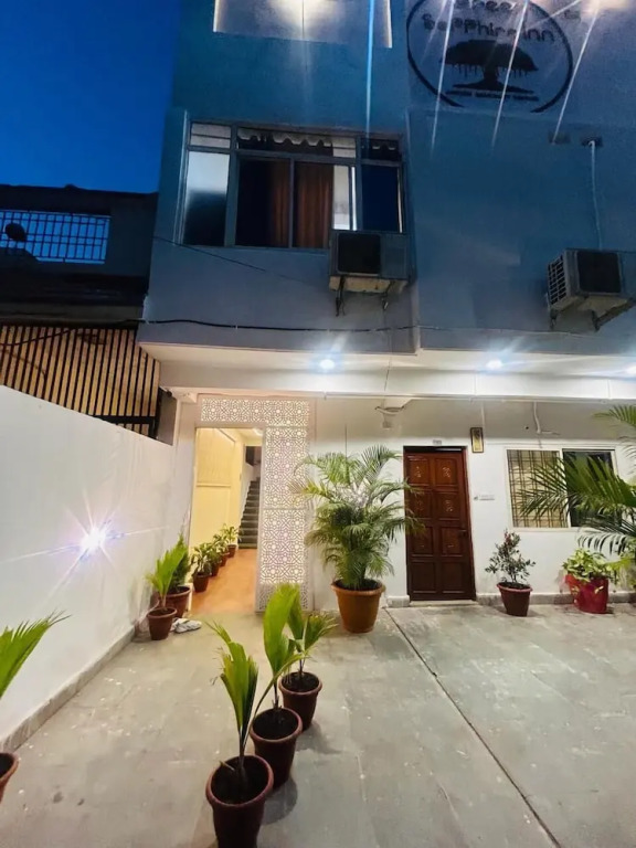 Бхопал: Green Sapphire Inn - Bhopal