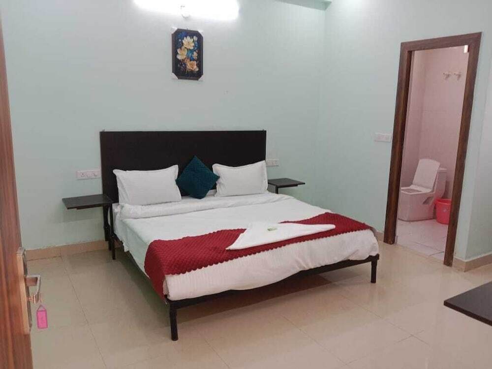 Нойда: Hotel Soho Sector 51 Noida