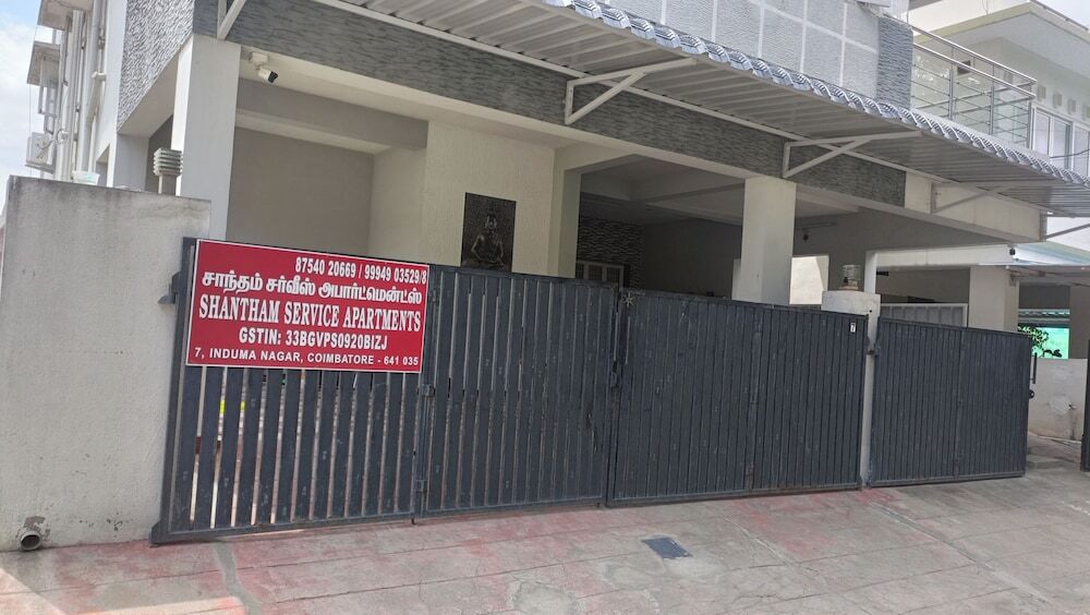Коимбатур: Shantham Service Apartments Indumangar
