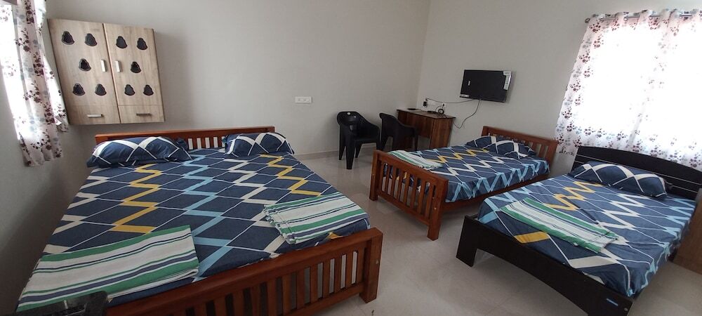 Коимбатур: Shantham Service Apartments Indumangar