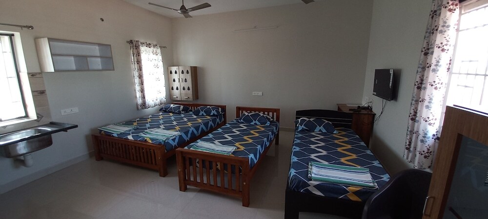 Коимбатур: Shantham Service Apartments Indumangar