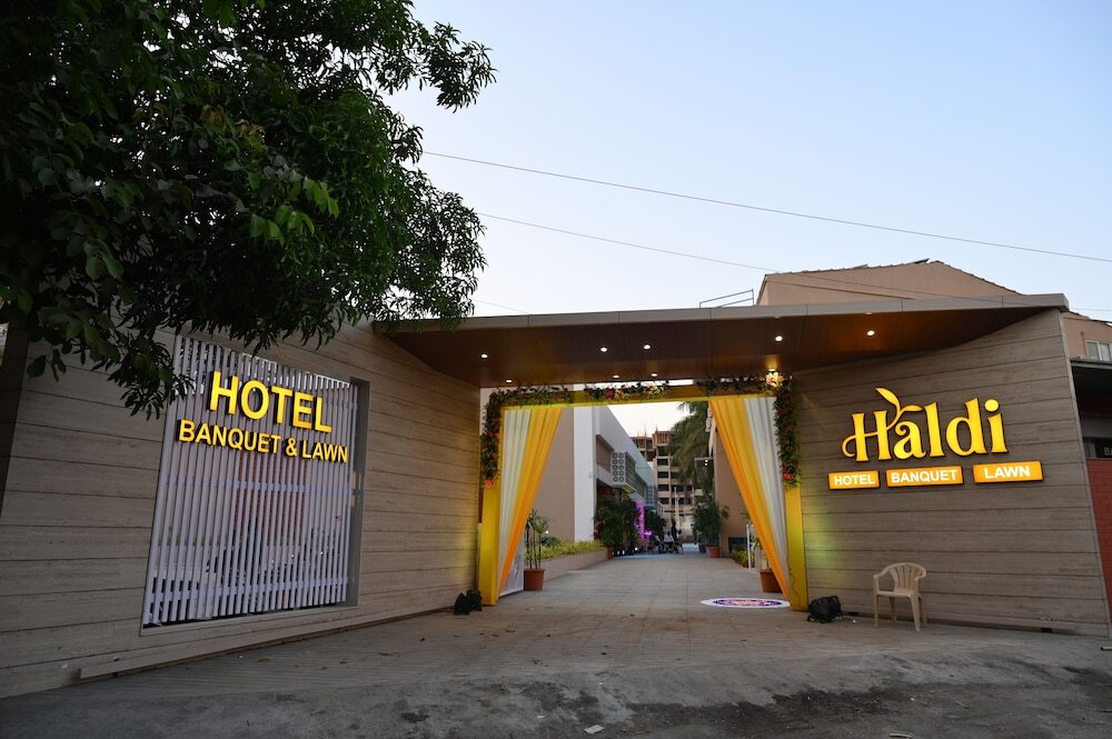 Нашик: Hotel Haldi