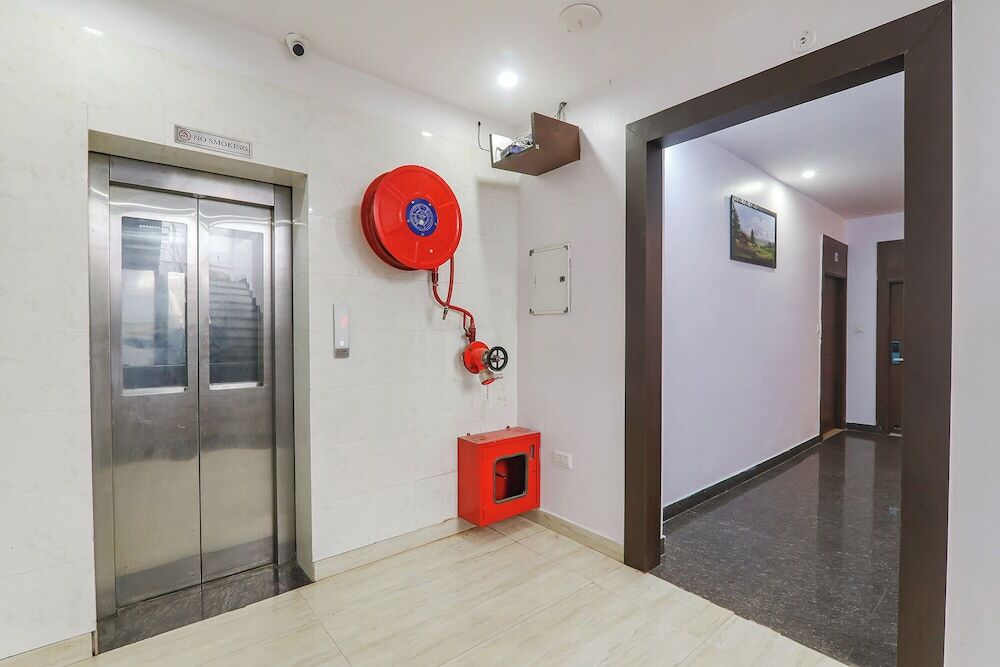 Лакхнау: Hotel Cristelia