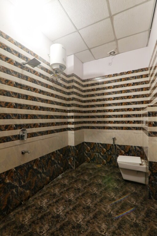 Лакхнау: Hotel Cristelia