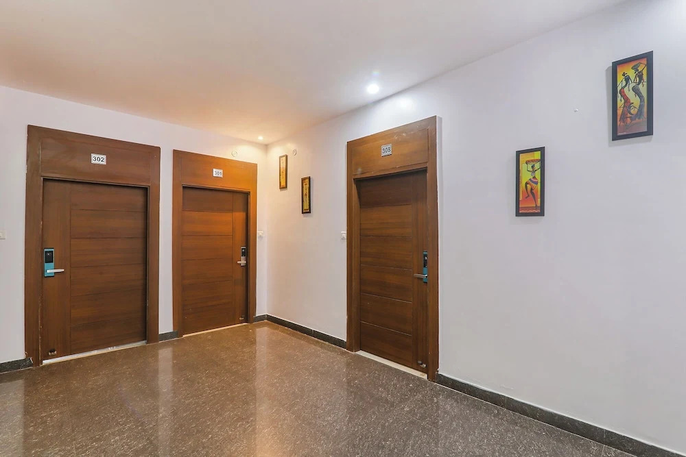 Лакхнау: Hotel Cristelia