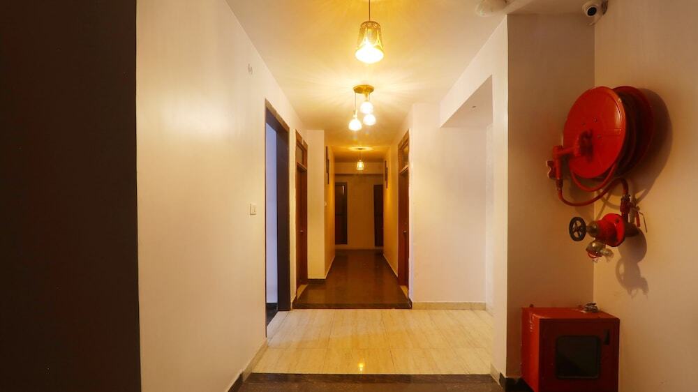 Лакхнау: Hotel Cristelia