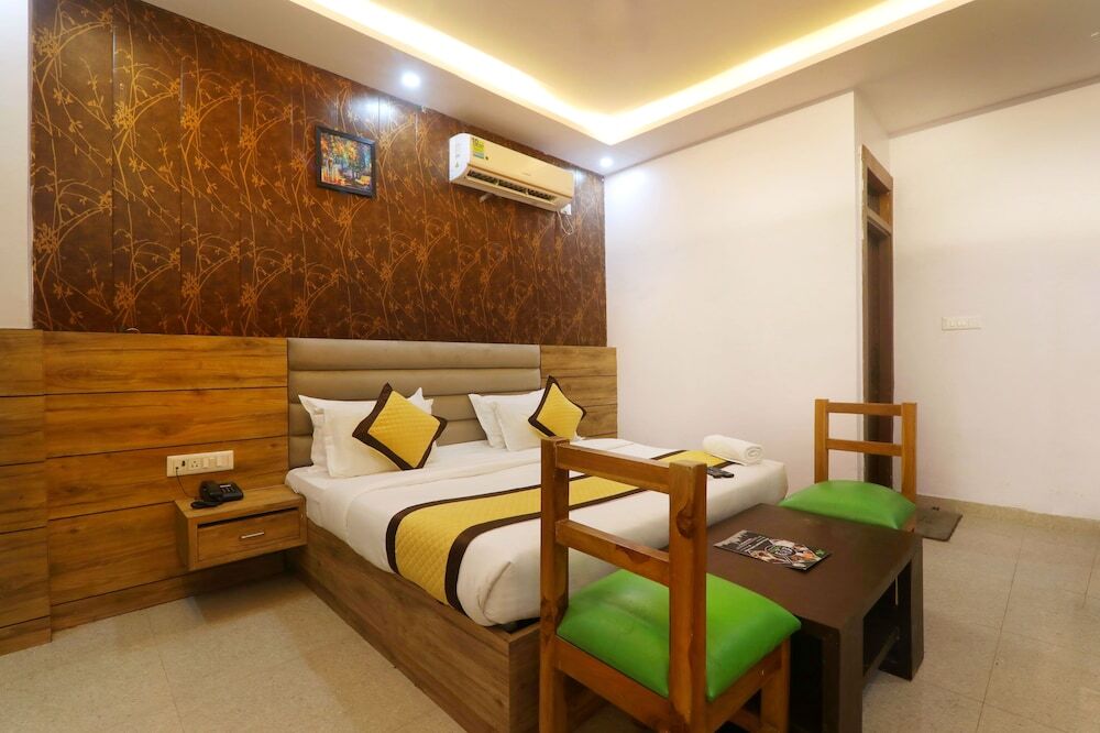 Лакхнау: Hotel Cristelia
