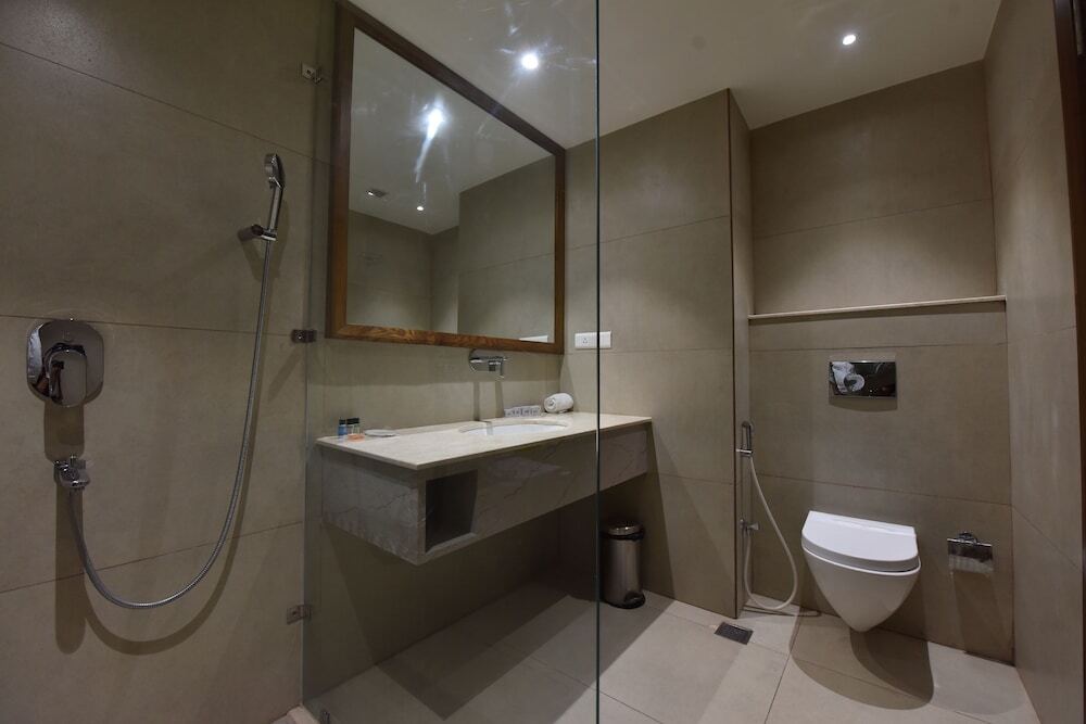 Праяградж: Hotel Rama Continental