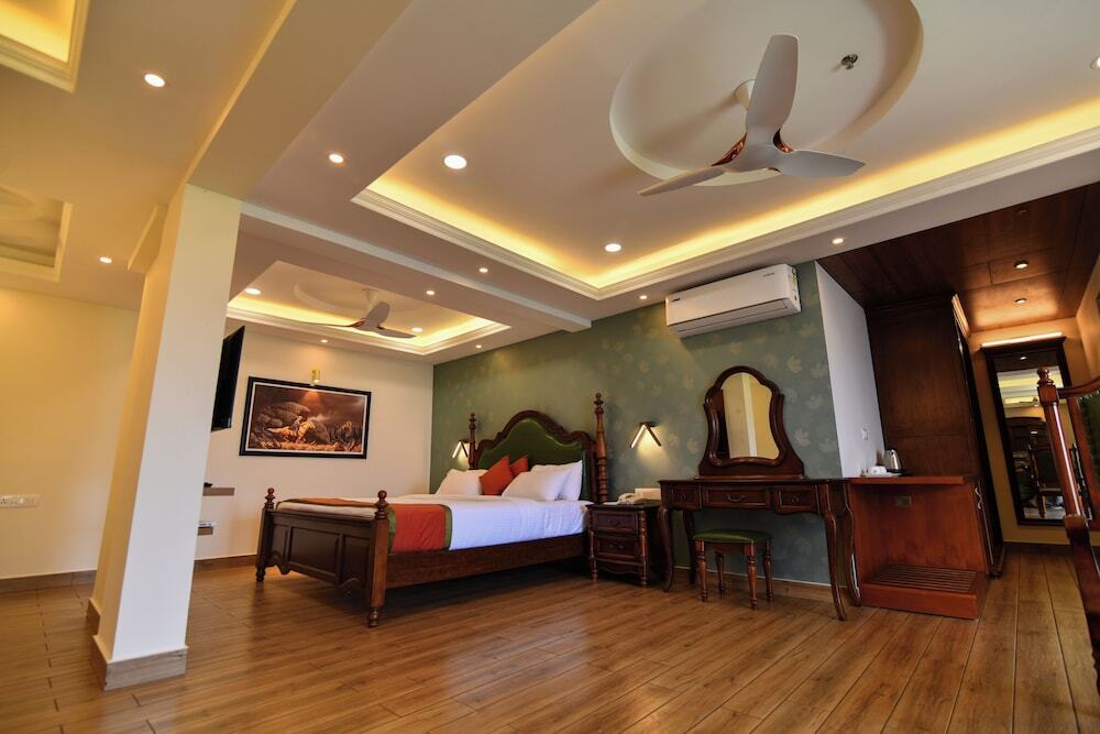 Муннар: British County Resort