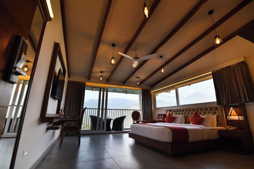 Муннар: British County Resort