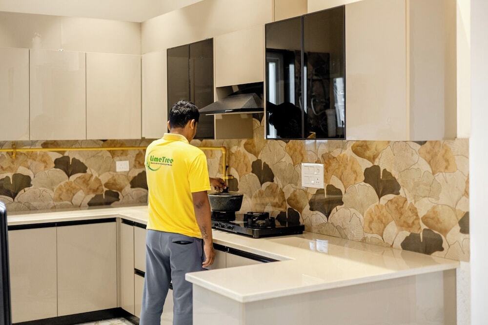 Большая Нойда: Lime Tree B&B Pari Chowk