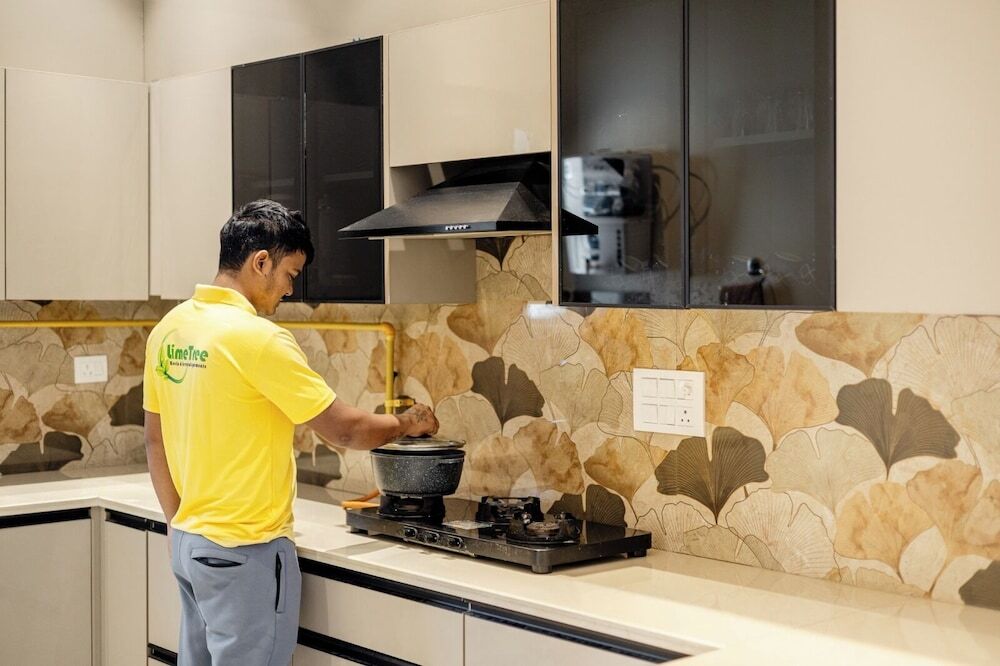 Большая Нойда: Lime Tree B&B Pari Chowk