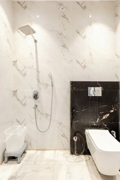 Большая Нойда: Lime Tree B&B Pari Chowk