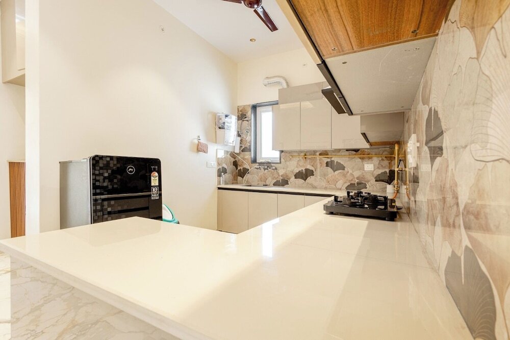 Большая Нойда: Lime Tree B&B Pari Chowk