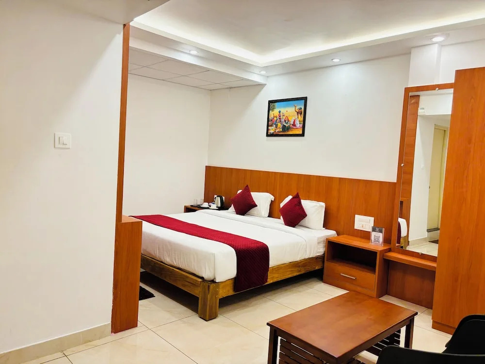 Кушалнагар: Hotel StarFinch Inn