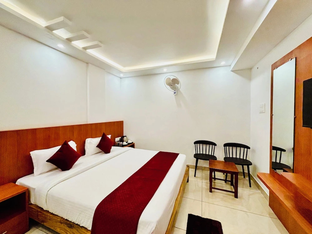 Кушалнагар: Hotel StarFinch Inn