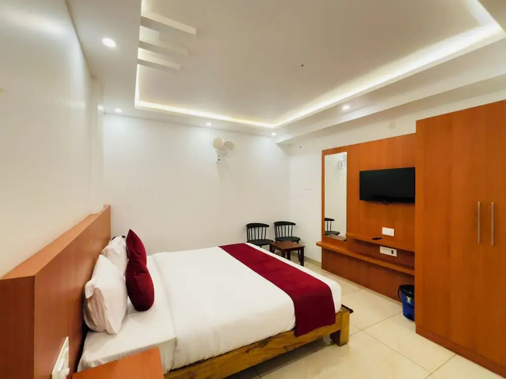 Кушалнагар: Hotel StarFinch Inn