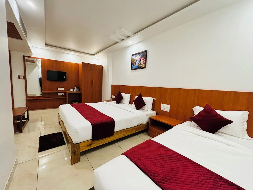 Кушалнагар: Hotel StarFinch Inn