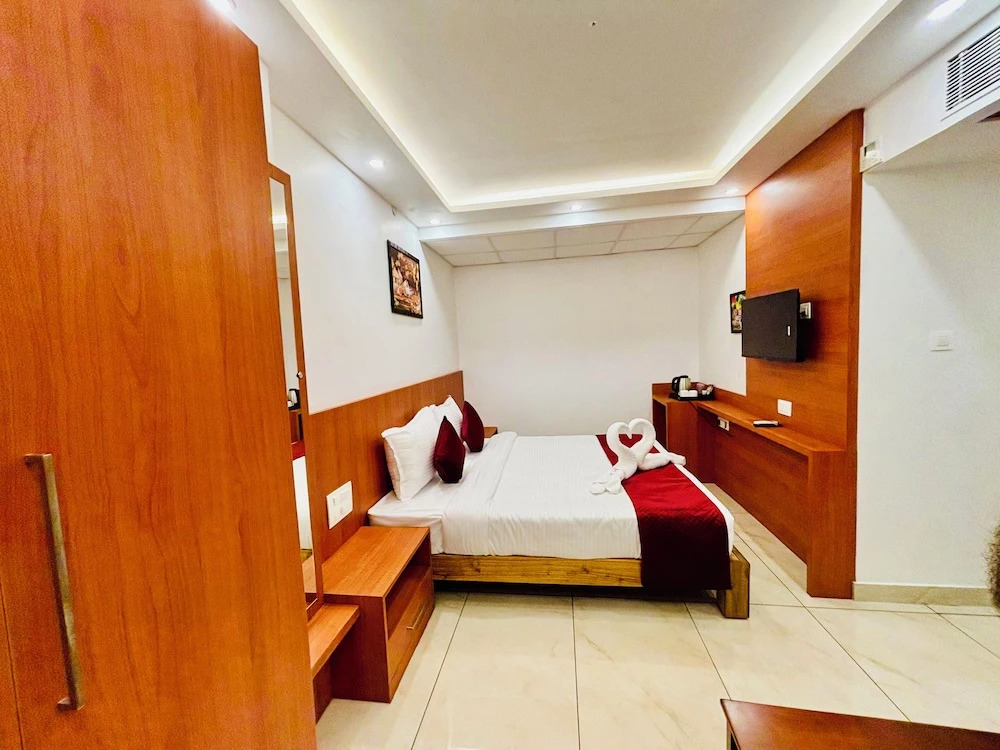 Кушалнагар: Hotel StarFinch Inn
