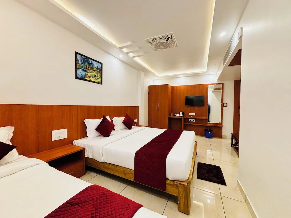 Кушалнагар: Hotel StarFinch Inn