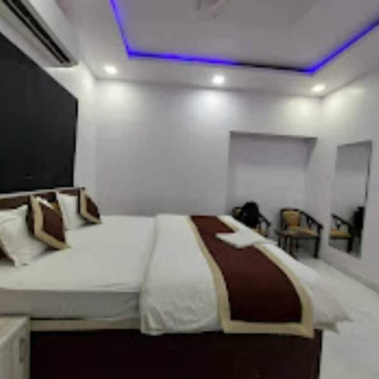 Патна: Destiny Hotel