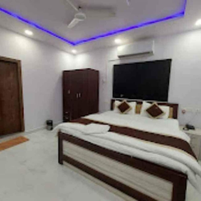 Патна: Destiny Hotel