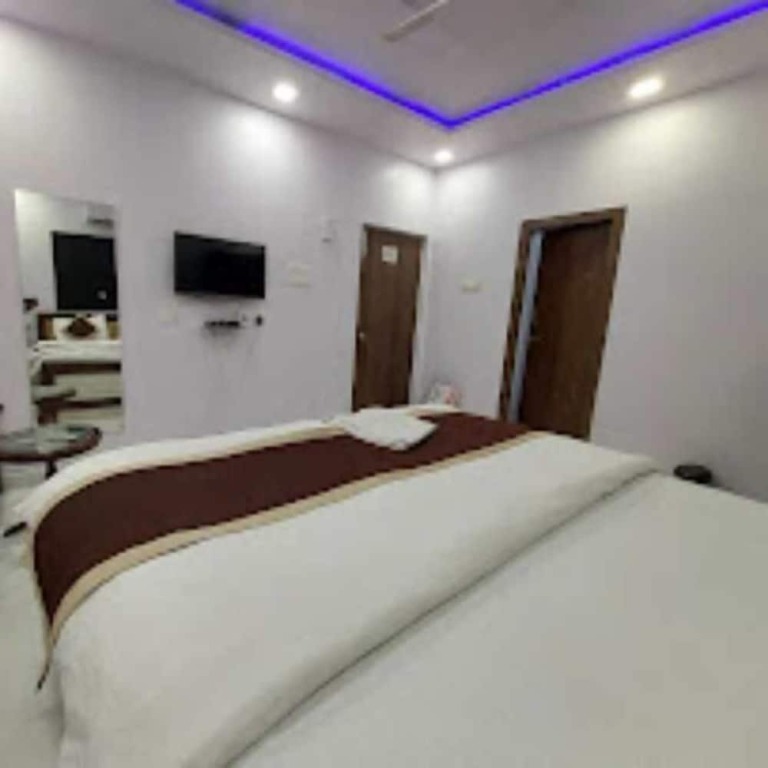 Патна: Destiny Hotel