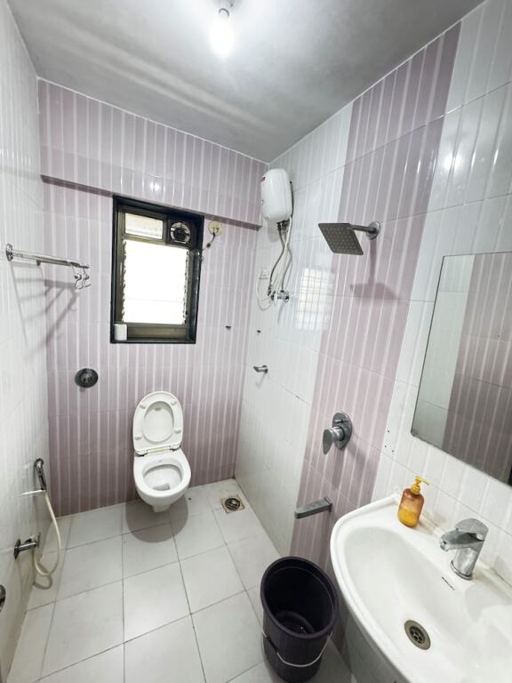 Мумбаи: Hsquare Service Apartment Malad