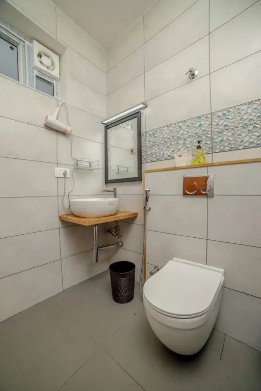 Ути: The Perfect Home Stay