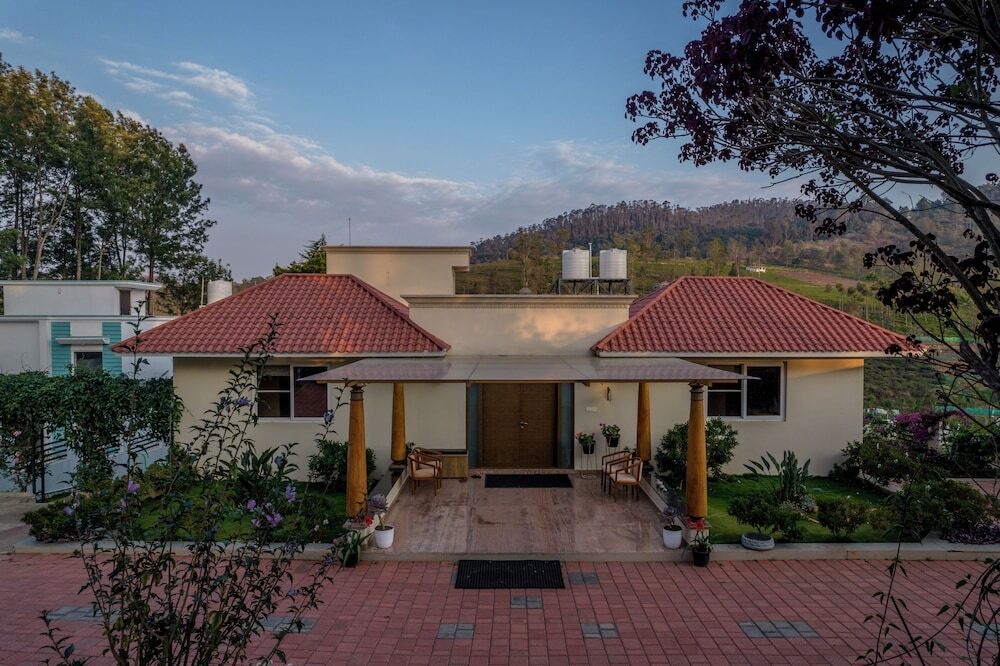 Ути: The Perfect Home Stay