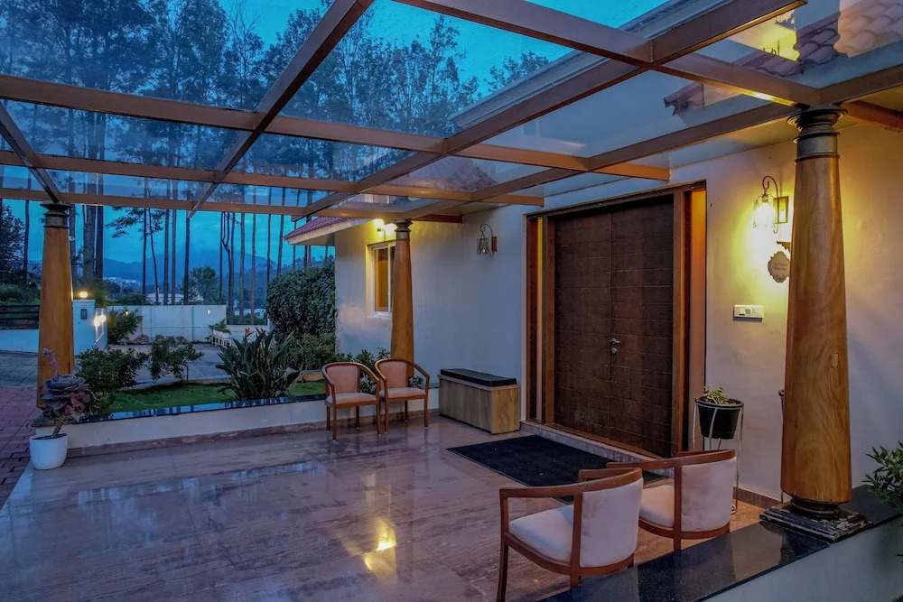 Ути: The Perfect Home Stay