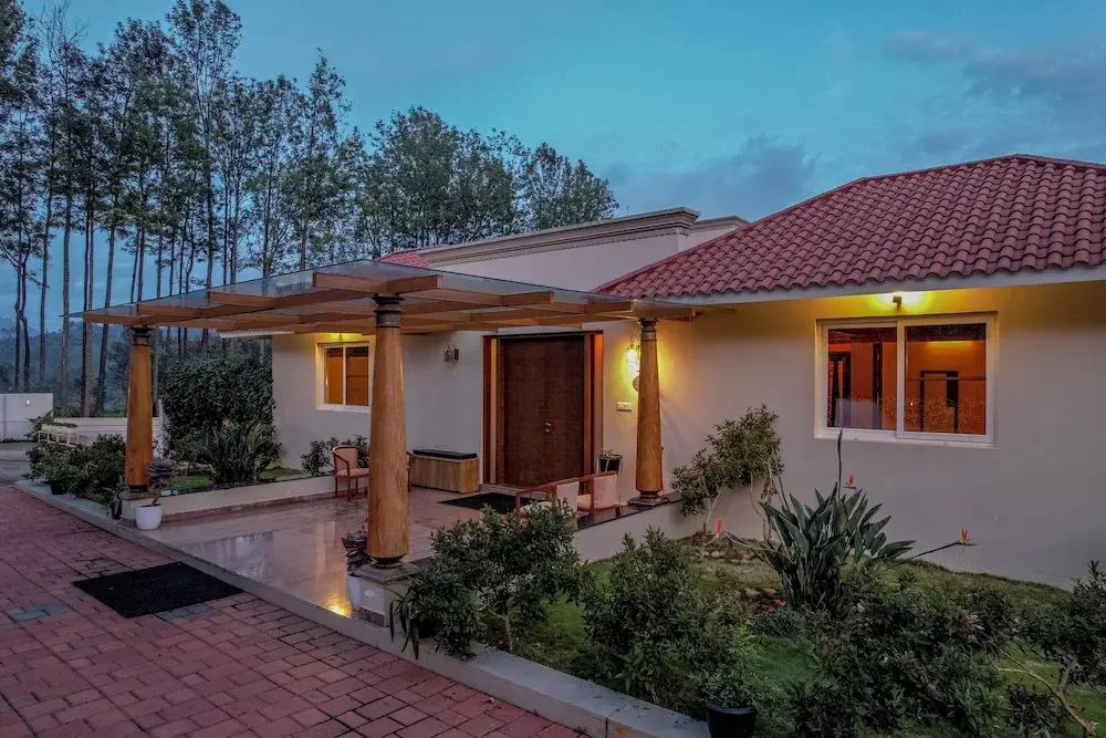 Ути: The Perfect Home Stay