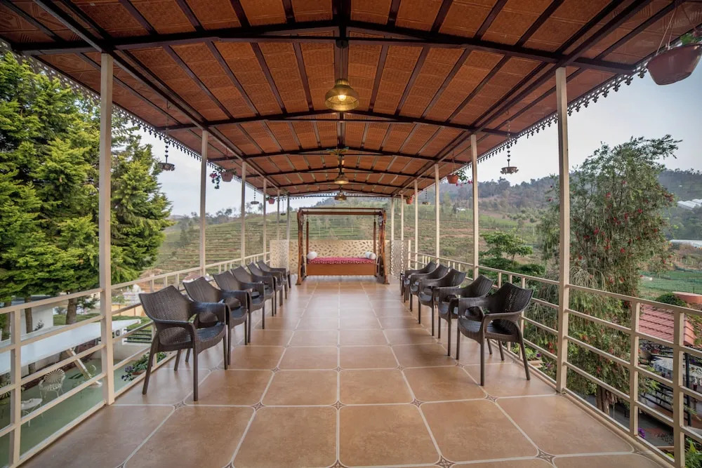 Ути: The Perfect Home Stay