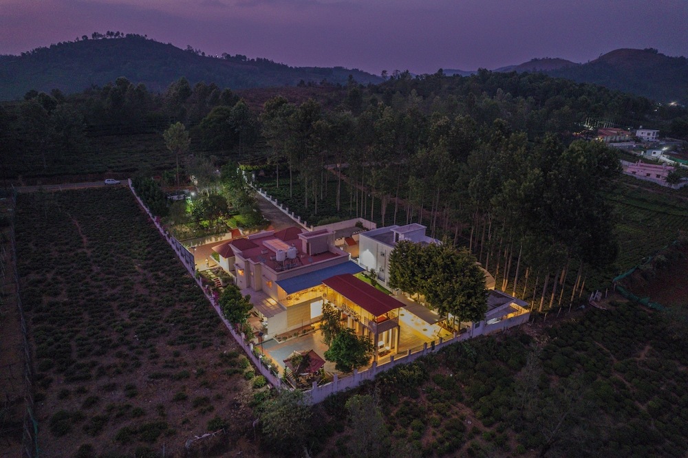 Ути: The Perfect Home Stay