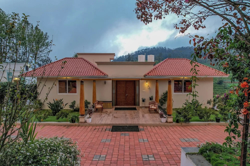 Ути: The Perfect Home Stay