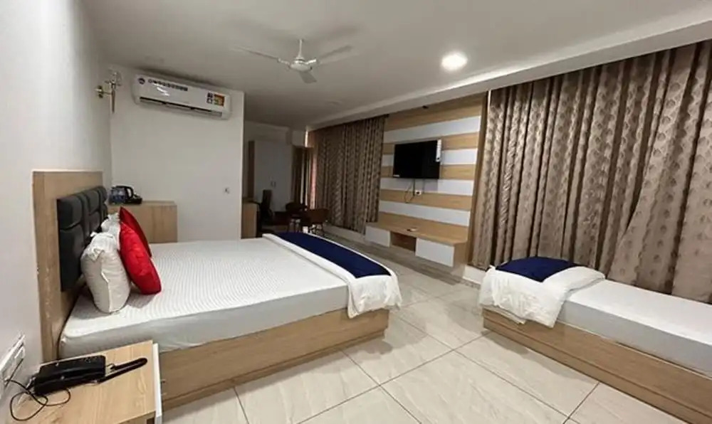 Хидерабад: FabHotel Prime Anika Suites