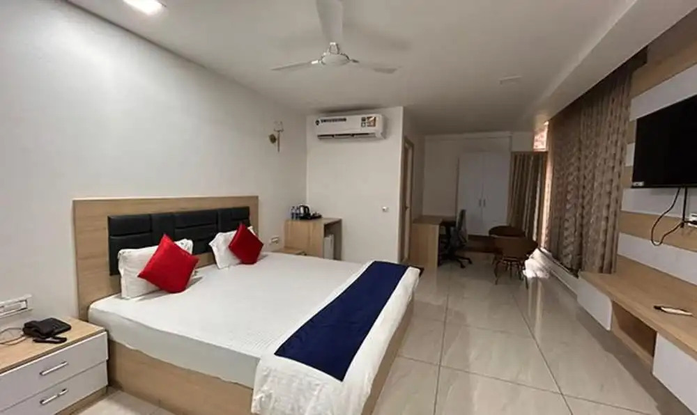Хидерабад: FabHotel Prime Anika Suites