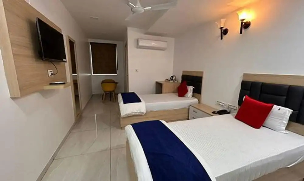 Хидерабад: FabHotel Prime Anika Suites