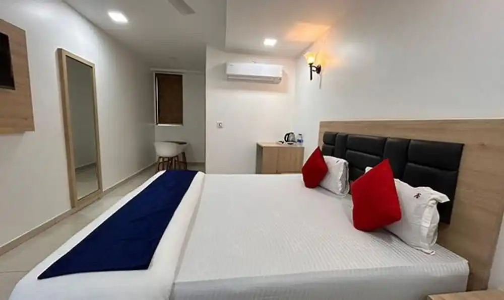 Хидерабад: FabHotel Prime Anika Suites